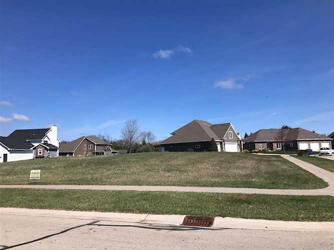 2125 Lucille Ct Suamico, WI 54313