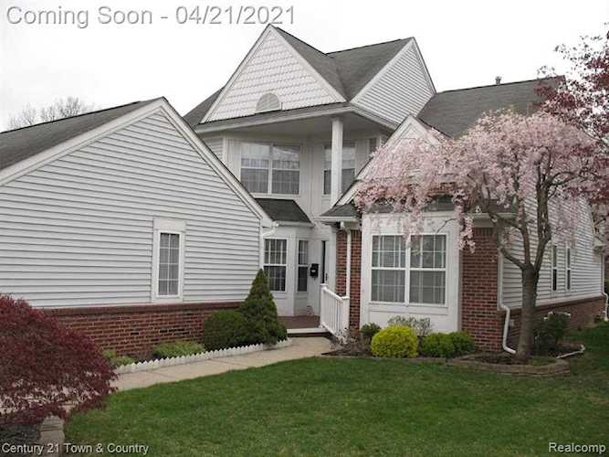 6314 Ferraina Dr #4 Westland, MI 48185 | MLS 2210026933 Photo 1