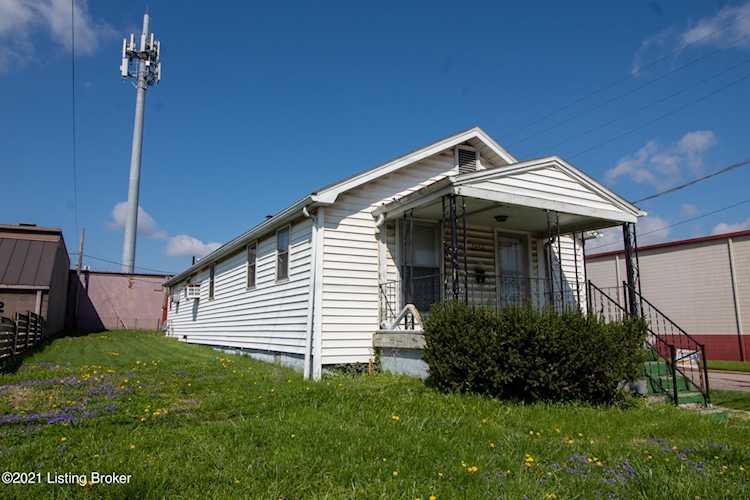 2430 Crittenden Dr Louisville, KY 40217