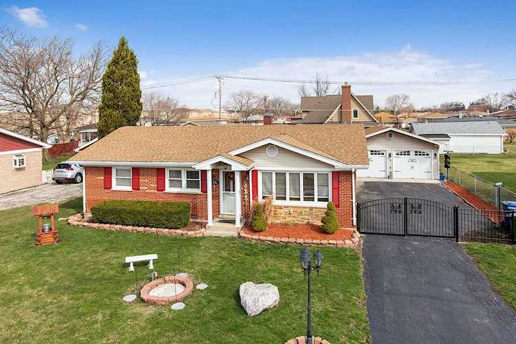 7918 W 82nd Place Bridgeview, IL 60455 | MLS 11058669 Photo 1