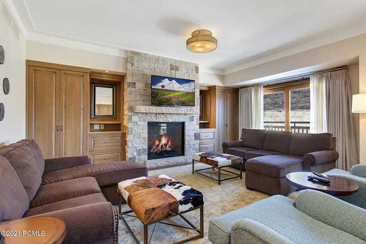 2300 E Deer Valley Dr Park City, UT 84060