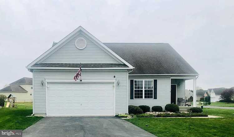 6 Big Pond Dr Milford, DE 19963