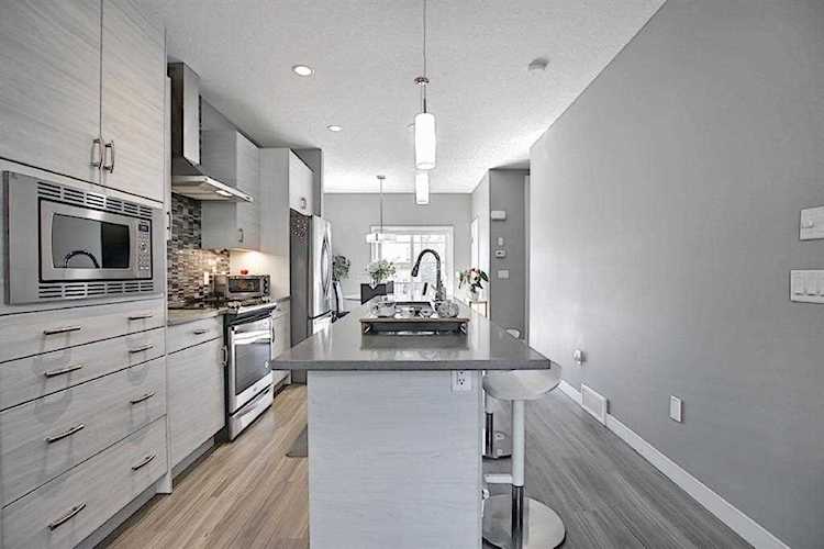 131 23 Ave NE #119 Calgary, AB T2E 1V6