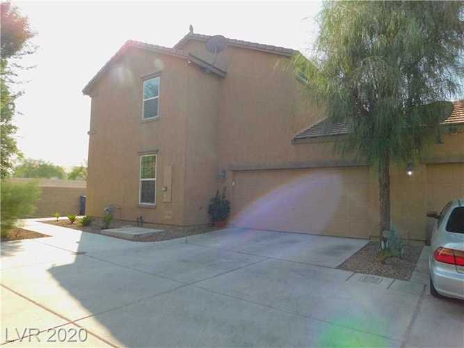 4522 Lime Straight Dr Las Vegas, NV 89115