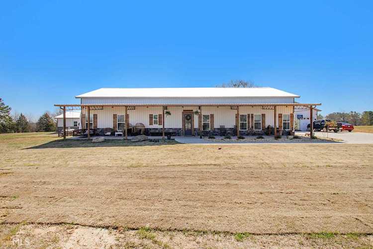 102 Cleveland Rd Locust Grove, GA 30248