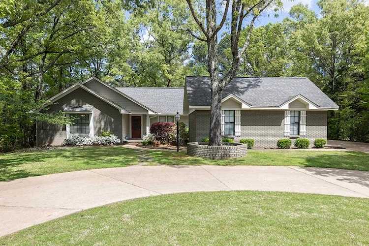 1103 Front Street Oxford, MS 38655