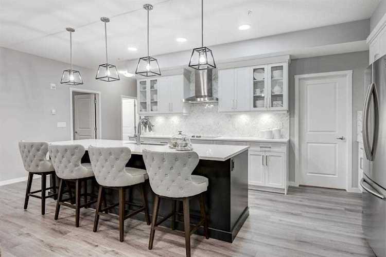 19489 Main St SE #2213 Calgary, AB T3M 3J3