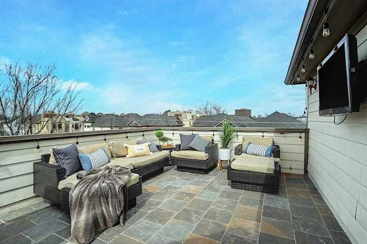 1428 W 23rd St Houston, TX 77008