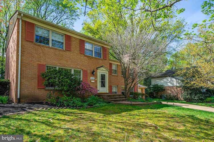 1571 Forest Villa Ln Mclean, VA 22101