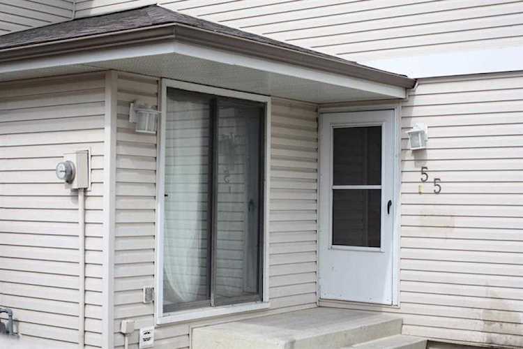 1155 Falconridge Dr NE #55 Calgary, AB T3J 1E1