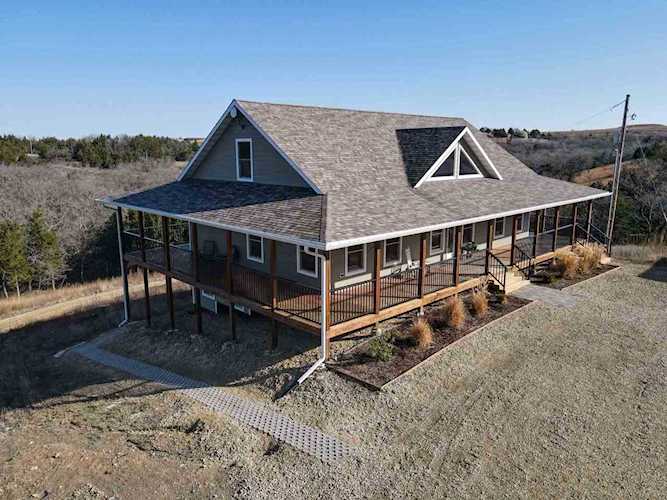 6922 Chinkapin Manhattan, KS 66502