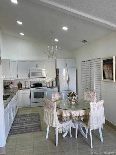 5201 SW 31st Ave #245 Dania Beach, FL 33312