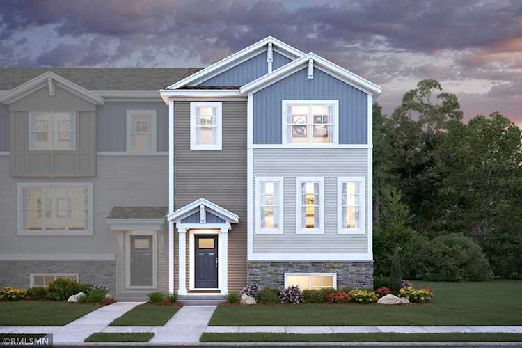 2851 Lexington Place Roseville, MN 55113 | MLS 5743093 Photo 1