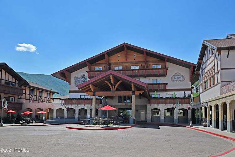 784 W Resort Dr Midway, UT 84049
