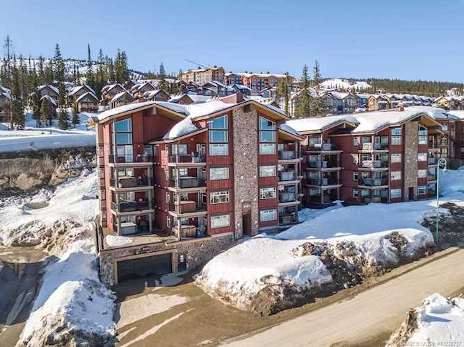 5030 Snowbird Way #401 Big White, BC V1P1P3