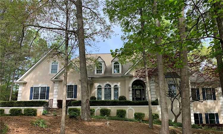 1860 Kathy Whitworth Drive in Braselton, GA 30517 | MLS#6872743 Photo 1