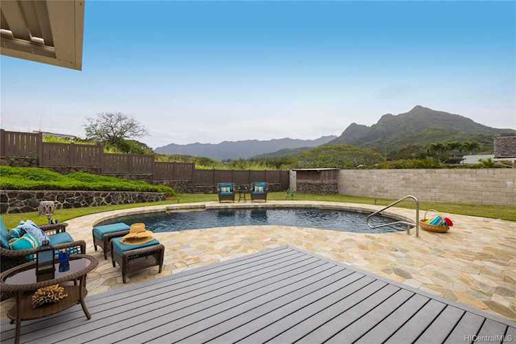 1440 Akupa Street Kailua, HI 96734