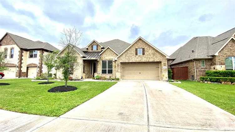 18514 Keiser Bend Dr Tomball, TX 77377