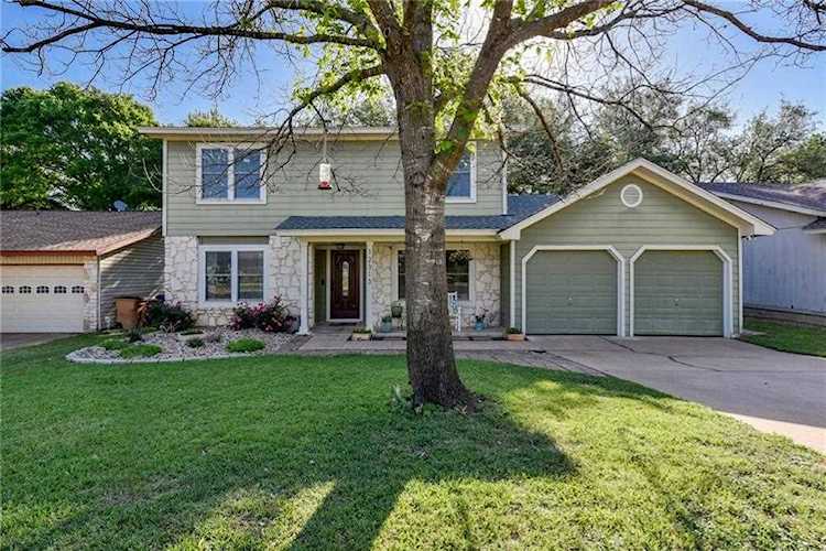 12313 Wycliff LN Austin, TX 78727