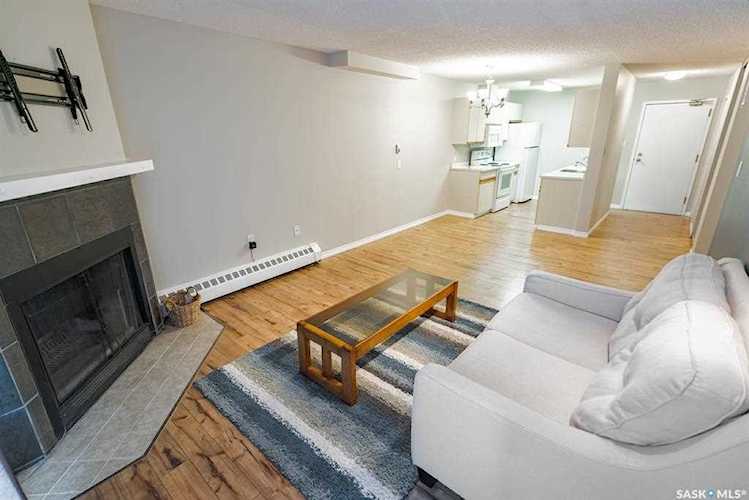 3420 Park St Regina, SK S4V 2M9