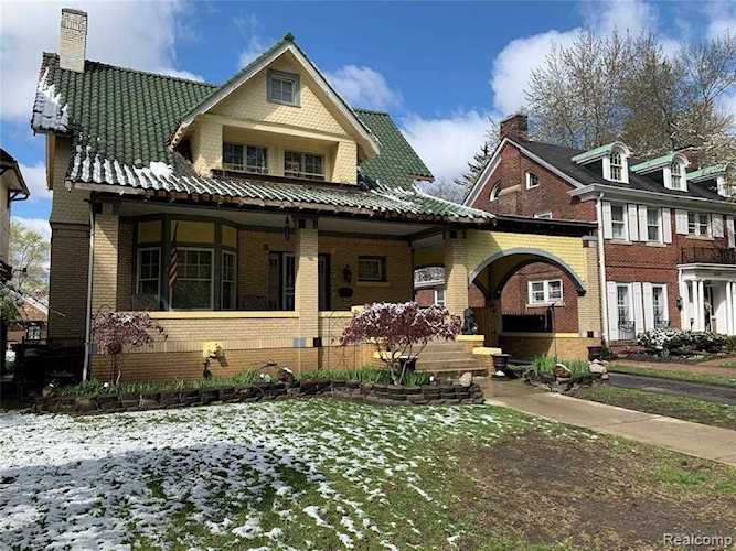 3439 Seminole St Detroit, MI 48214
