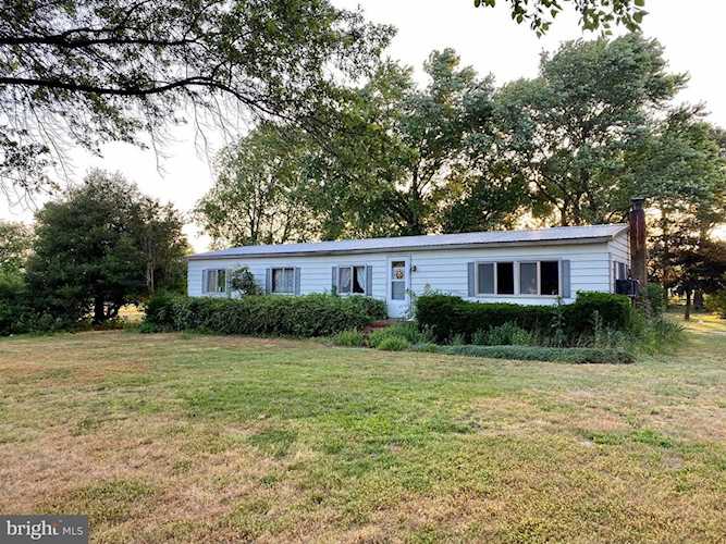 36500 Robin Hood Rd Delmar, DE 19940