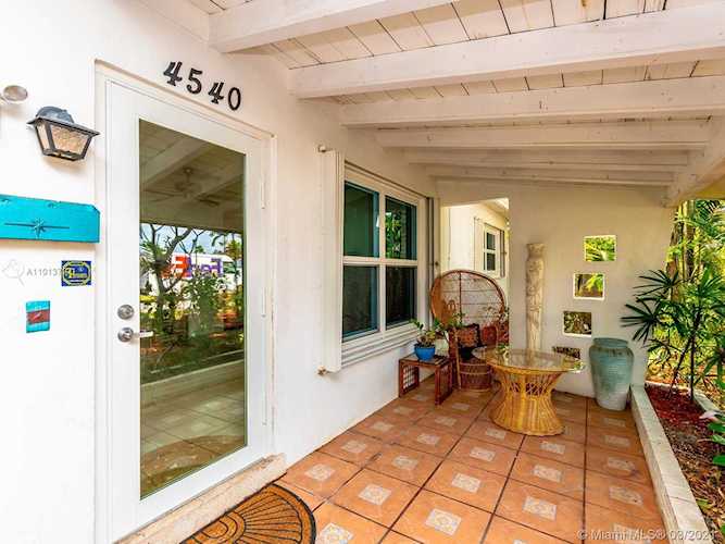 4540 SW 34th Ave Dania Beach, FL 33312