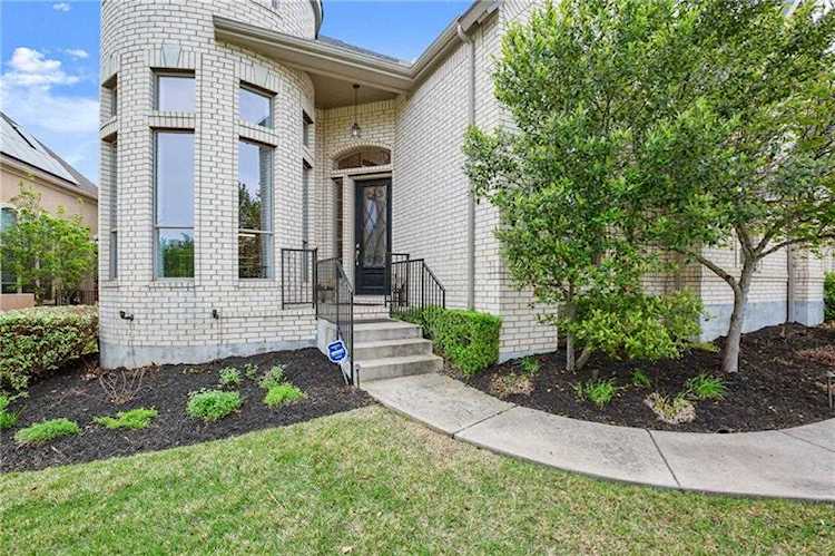 111 Lakota PASS Austin, TX 78738