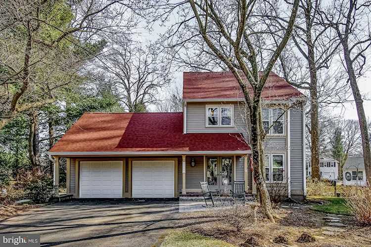 10012 Beacon Pond Ln Burke, VA 22015