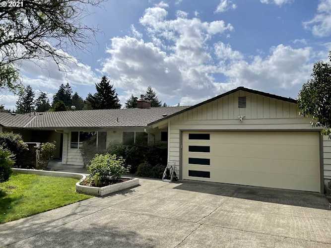 4391 SW Fraser Ave Portland, OR 97225