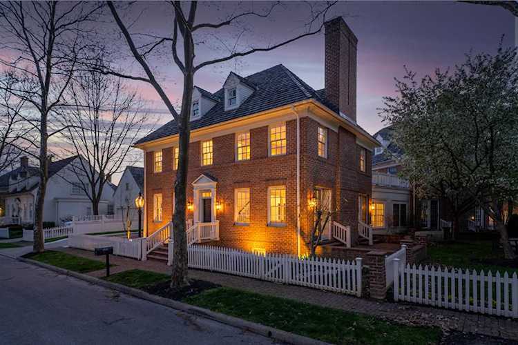 4531 Queen Ann Street New Albany, OH 43054