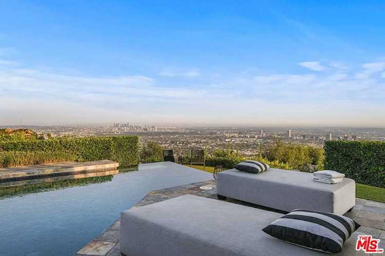 9000 Hopen Place Los Angeles, CA 90069