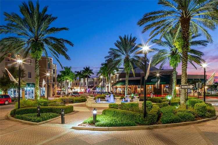 8111 Lakewood Main St #306 Lakewood Ranch, FL 34202