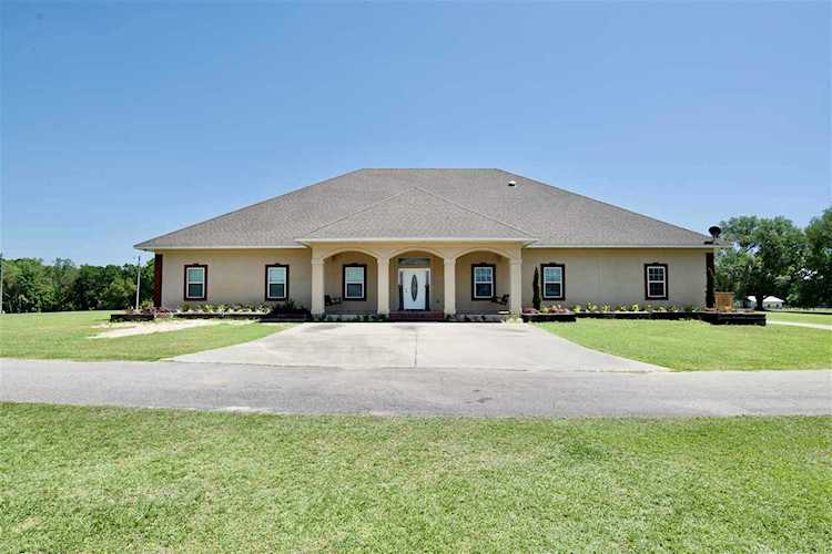 250 Hiawatha Farms Rd Monticello, FL 32344