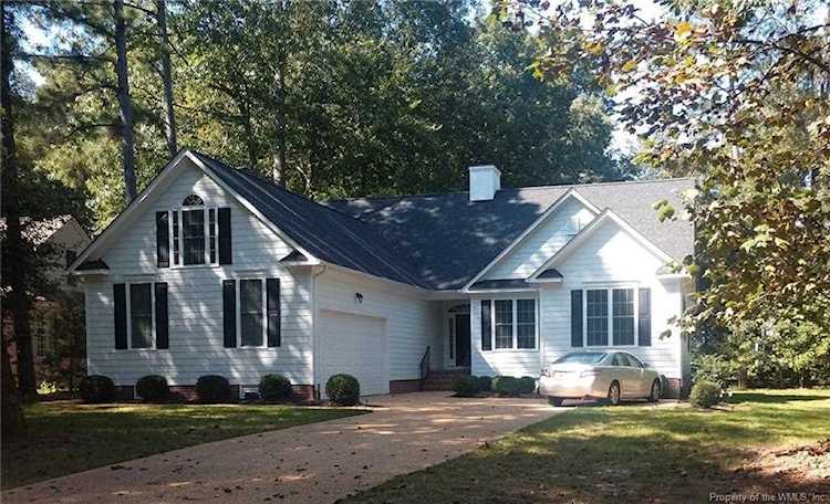 250 Two Rivers Trl Lanexa, VA 23089