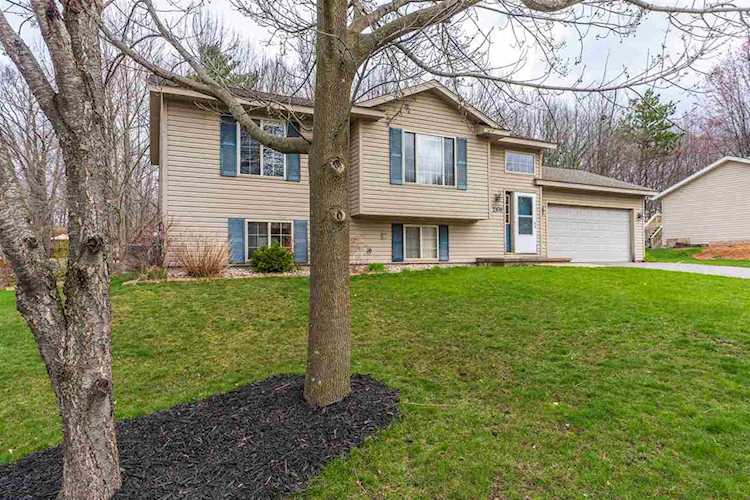 2108 Buckhorn Avenue Rothschild, WI 54476 | MLS 22101752 Photo 1