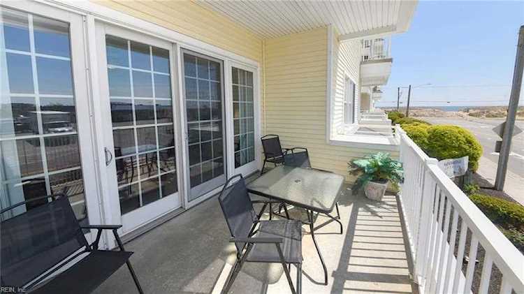 204 Sandbridge Rd #105 Virginia Beach, VA 23456