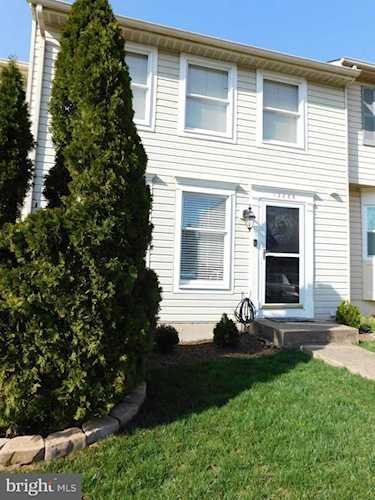 13228 Custom House Ct Fairfax, VA 22033
