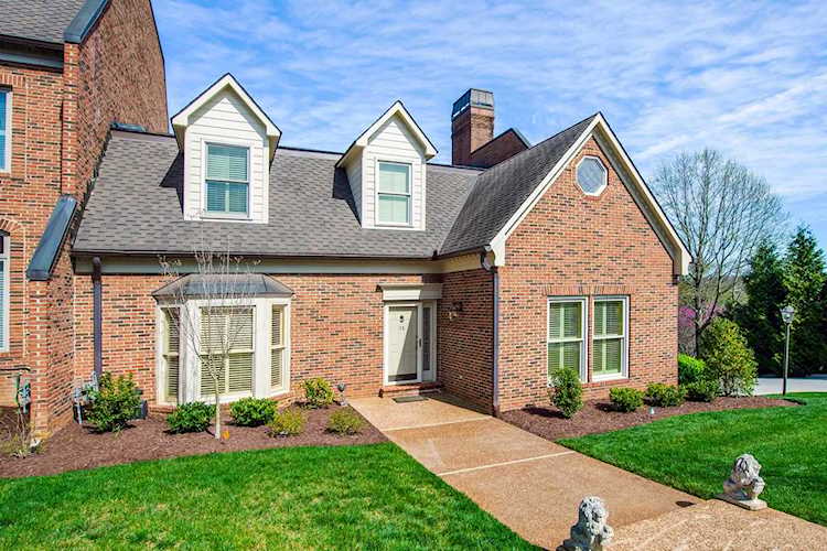 3340 Kingston Pike Knoxville, TN 37919