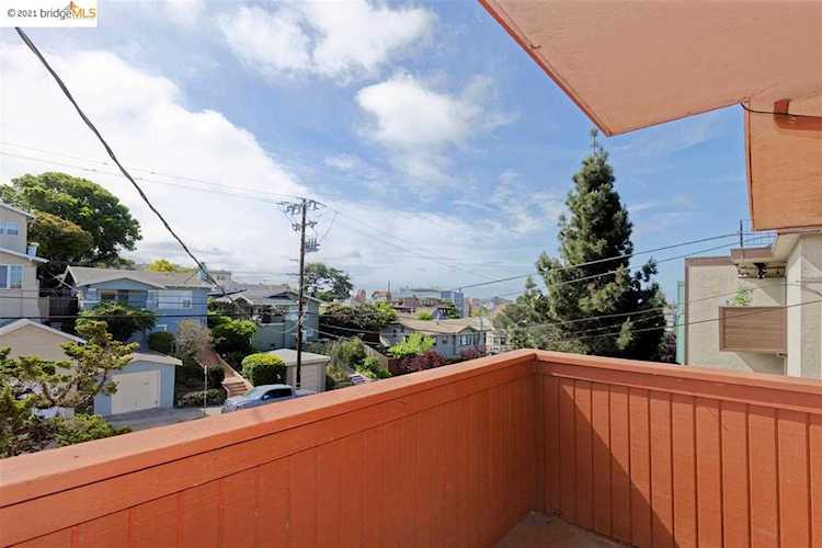 1927 5Th Ave Oakland, CA 94606