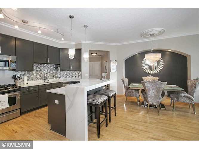 500 E Grant Street #2304 Minneapolis, MN 55404
