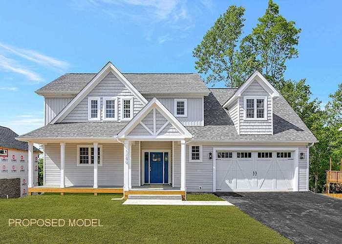 3601 Knob Forest Elliston, VA 24087