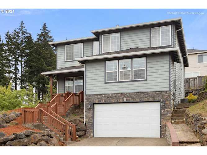 11512 SE Verns Way Happy Valley, OR 97086