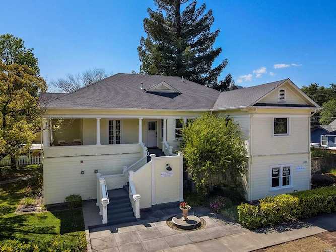 131 N Main Street Cloverdale, CA 95425