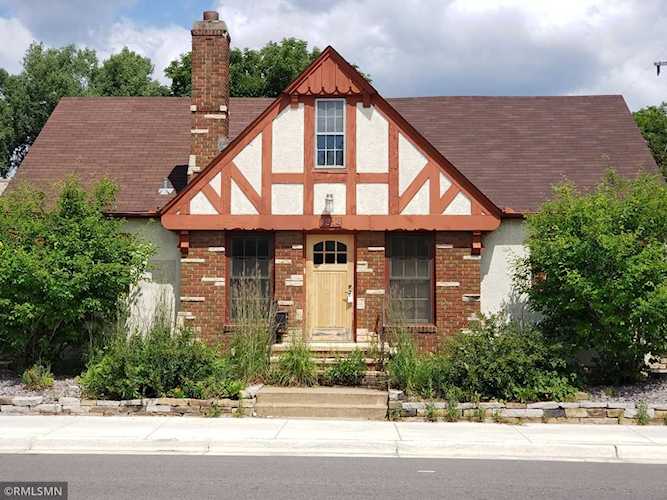 1214 42nd Avenue N Minneapolis, MN 55412