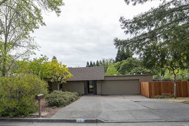 11 Katrina Lane San Anselmo, CA 94960