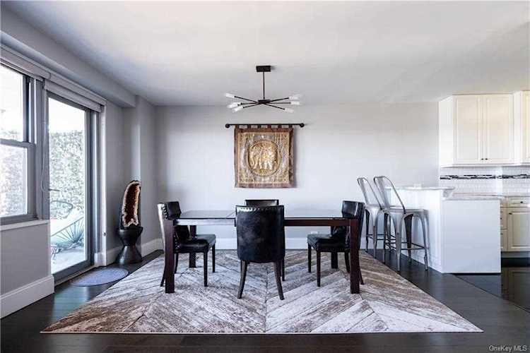 2500 Johnson Avenue #20J Bronx, NY 10463