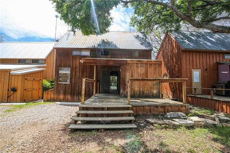 122 Topspin CIR Spicewood, TX 78669