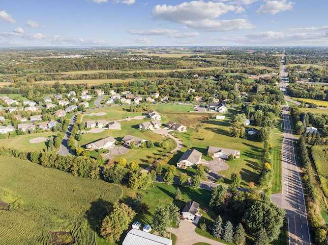 10753 Settlers Lane Hanover, MN 55341