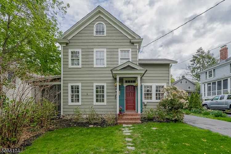 65 Fairmount Ave Chatham Boro, NJ 07928